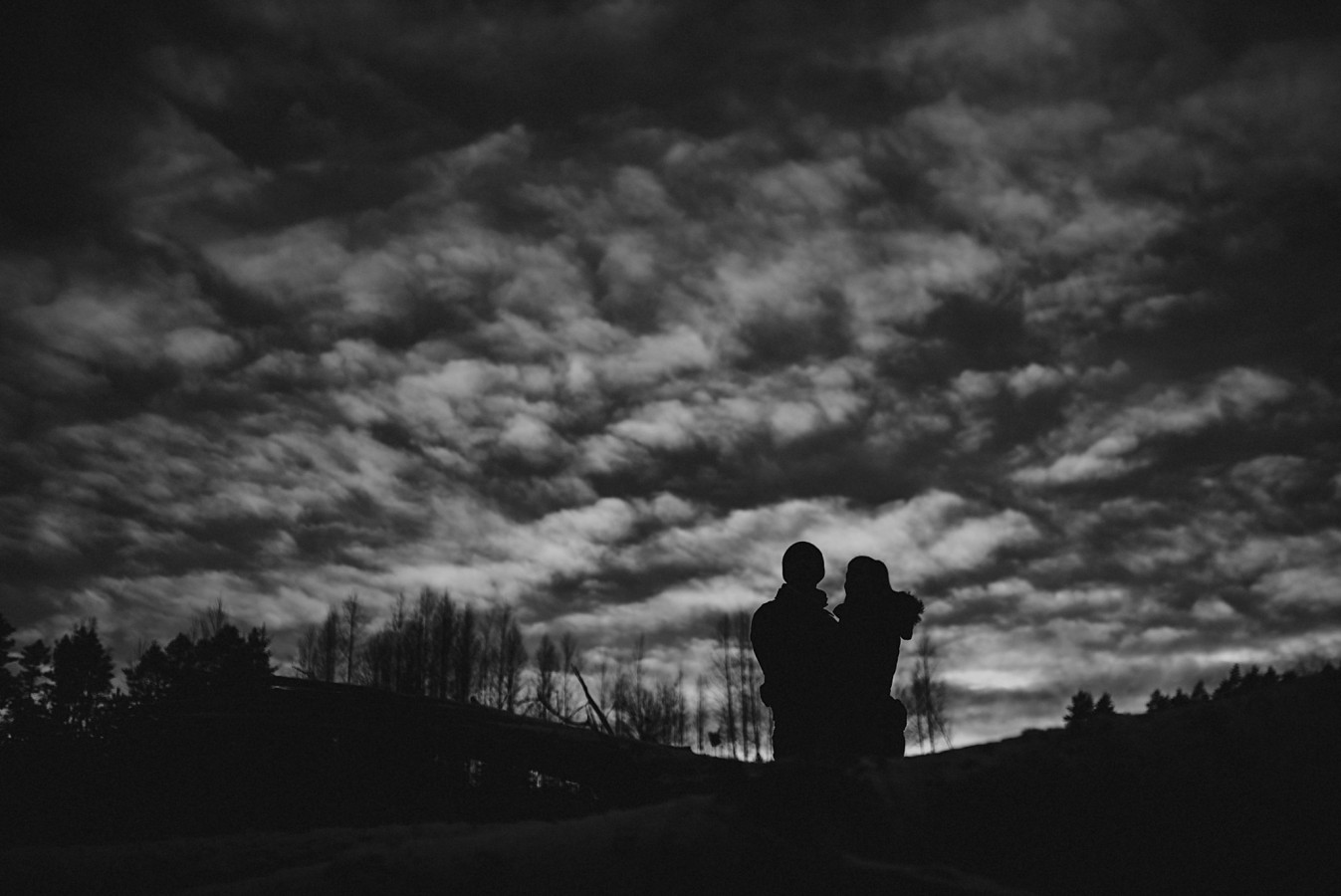 parikuvaus-save-the-date-miljookuvaus-valokuvaus-jennymarkus-539